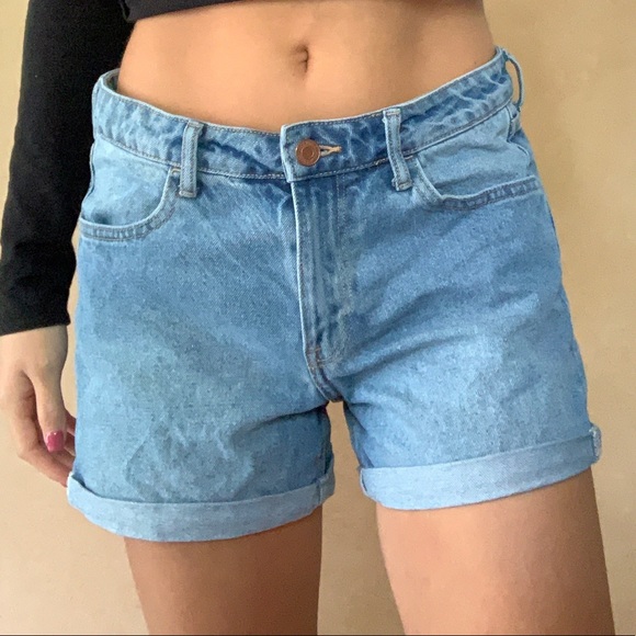 Jean shorts - Picture 2 of 4